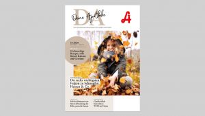 Ein kleines Kind inmitten von Herbstlaub, Magazin Laurentius Apotheke Imst / Arzl im Pitztal, Gesundheitstipps.